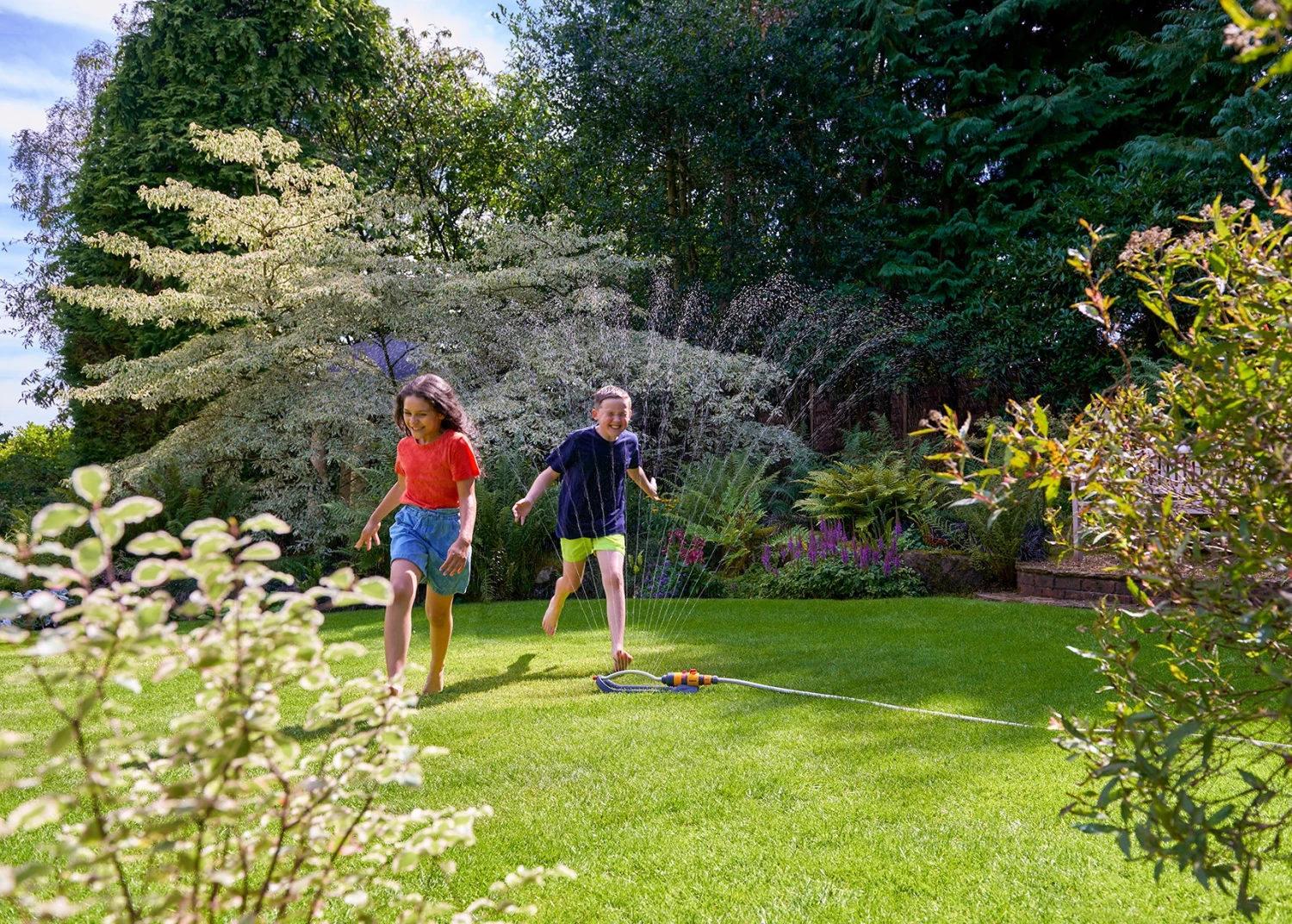 Hozelock Rectangular Sprinkler Plus 220M 4 Hozelock Rectangular Sprinkler Plus 220M - Image 2